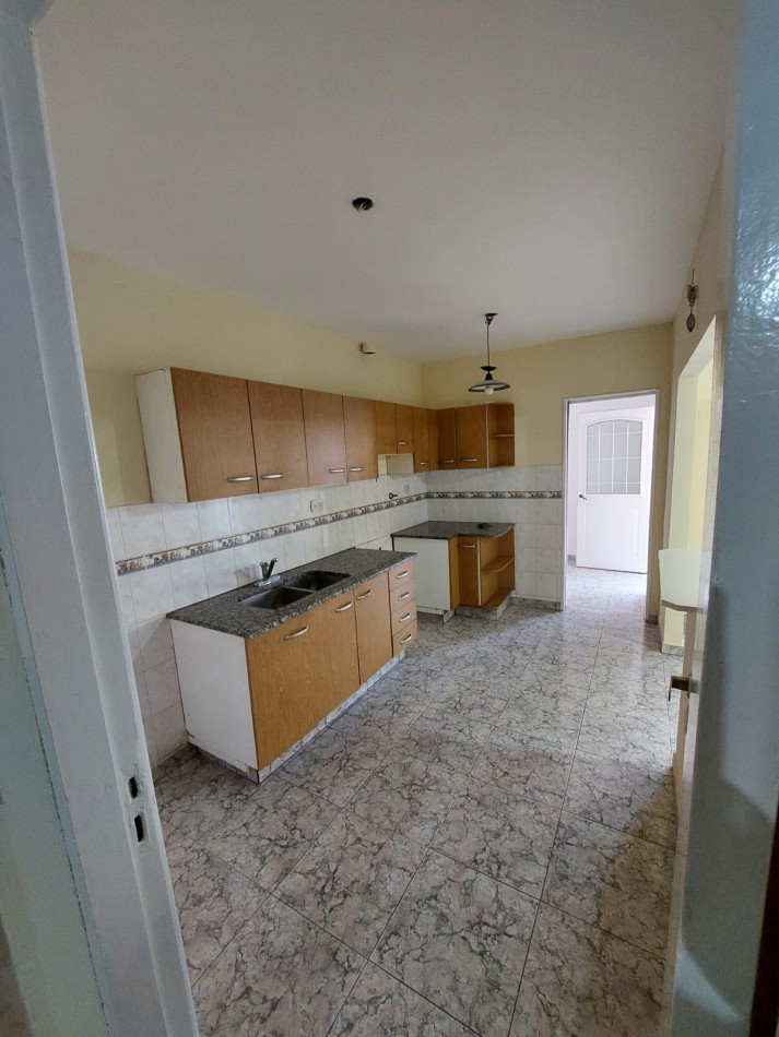 Se Vende Excelente Chalets Barrio El Dorado