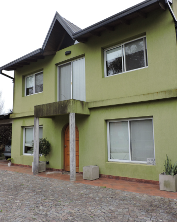 Casa en Village del Parque.