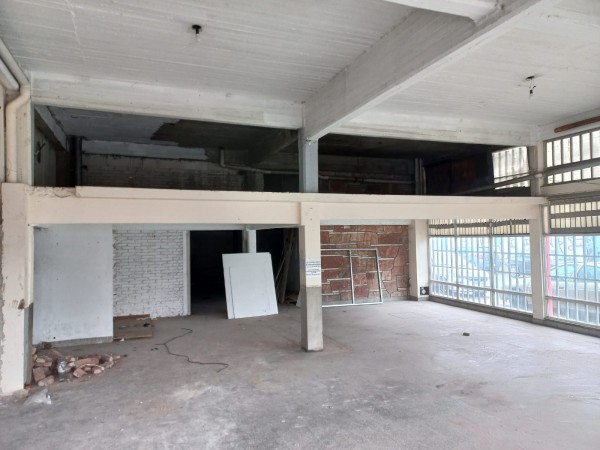 Local Comercial en Lomas de Zamora