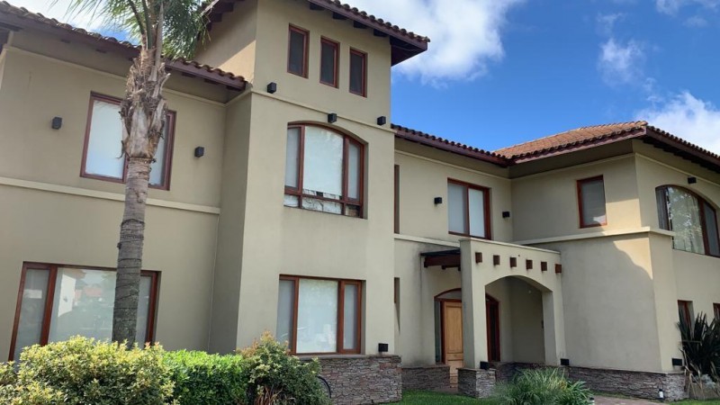Casa en Country Club El Carmen