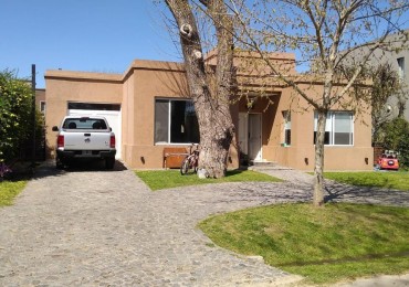 Casa en Altos de Hudson II